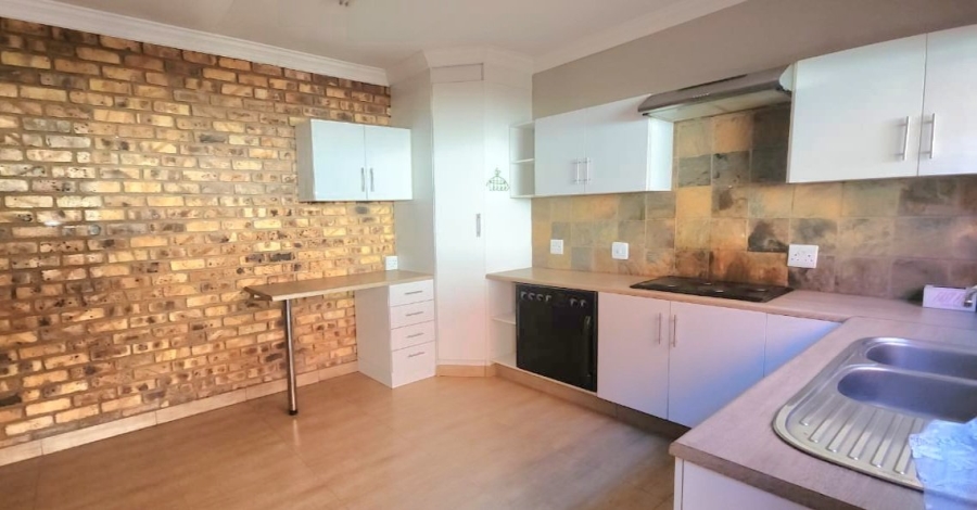 3 Bedroom Property for Sale in Ifafi North West